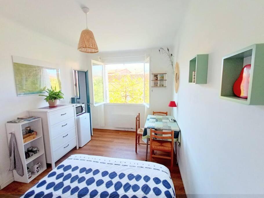 Comme Un Petit Studio - Totalement Independant - Entree Autonome Prades  Exterior photo